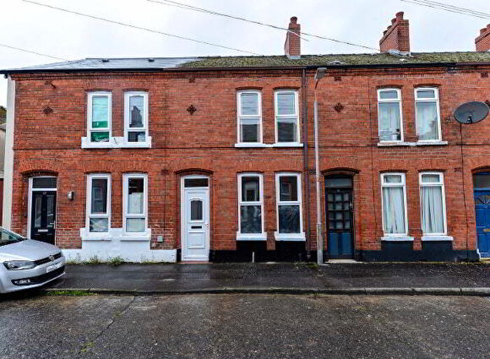 2 Bedroom House For Sale In Ravenhill Street, Belfast, BT6