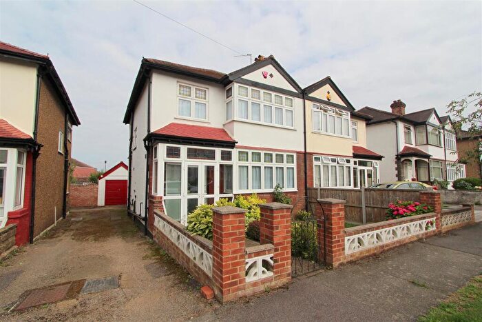 3 Bedroom Semi-Detached House For Sale In Royston Avenue, Wallington, SM6
