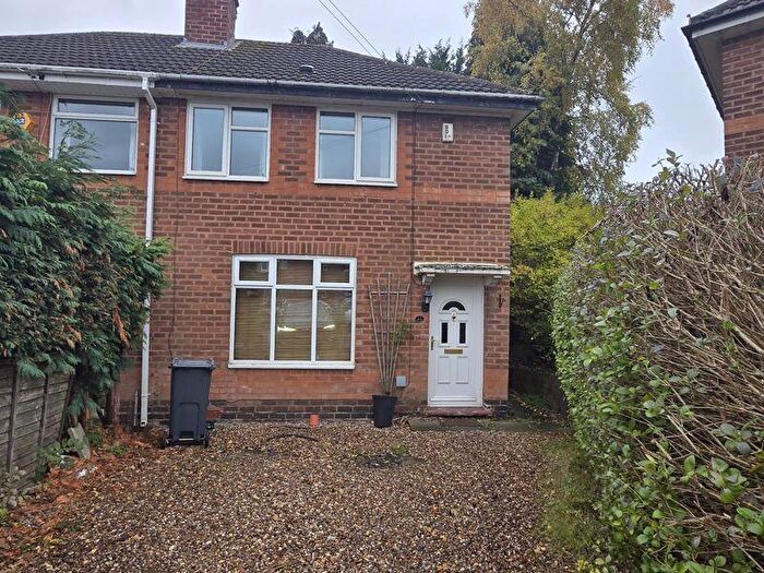 2 Bedroom Semi Detached House To Rent In Pennant Grove, Selly Oak, Birmingham, B29
