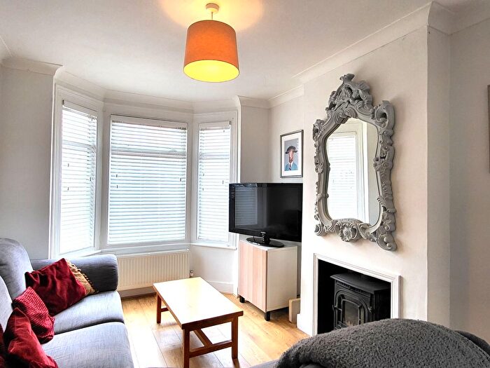 3 Bedroom End Of Terrace House To Rent In Sandringham Road, Watford, WD24