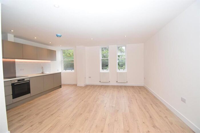 2 Bedroom Apartment To Rent In Waterside House, Leamington Spa, CV31
