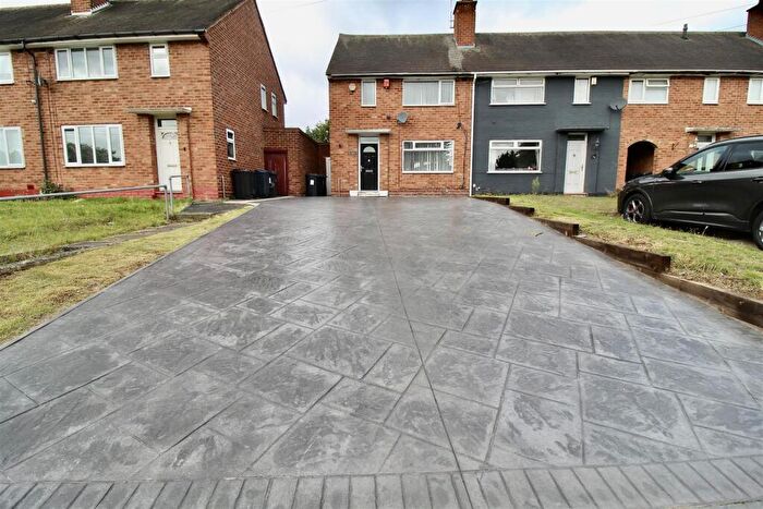 2 Bedroom End Of Terrace House For Sale In Brownfield Road, Shard End, Birmingham, B34