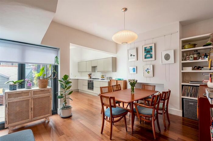 4 Bedroom Terraced House To Rent In Sandringham Street, York, YO10