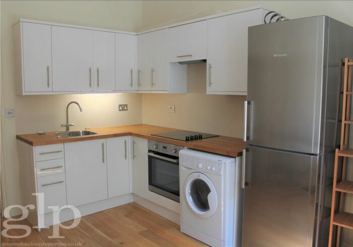 1 Bedroom Flat To Rent In Shaftesbury Avenue, London, WC2H