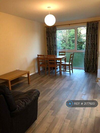 1 Bedroom Flat To Rent In Archery Close, Harrow, HA3