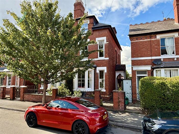 4 Bedroom Semi-Detached House For Sale In Ryelands Street, Hereford, HR4
