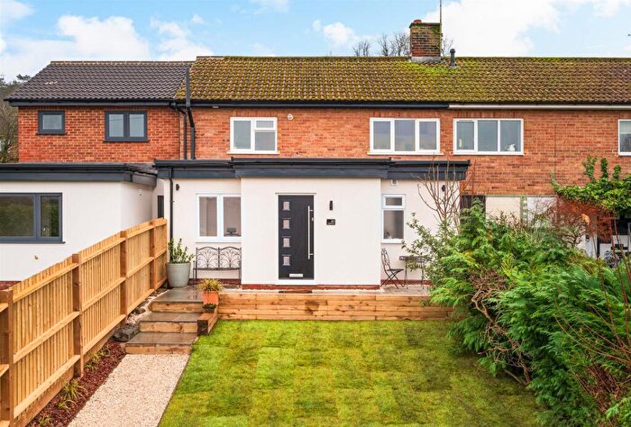 4 Bedroom Terraced House For Sale In Luker Avenue, Henley-On-Thames, RG9
