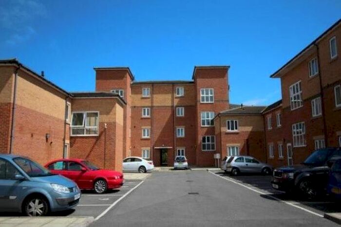 2 Bedroom Flat To Rent In Darras Drive, North Shields, NE29