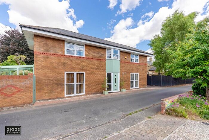 3 Bedroom Detached House For Sale In Eynesbury, St. Neots, Cambridgeshire, PE19