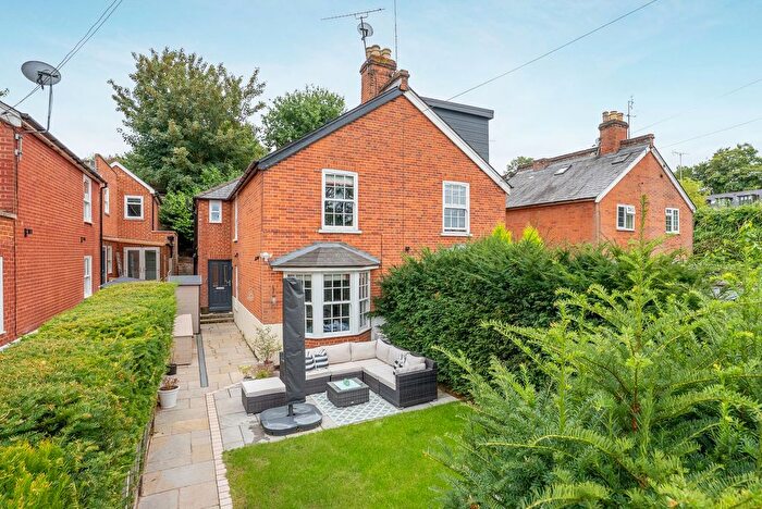 3 Bedroom Semi-Detached House For Sale In Exchange Road, Sunninghill, SL5