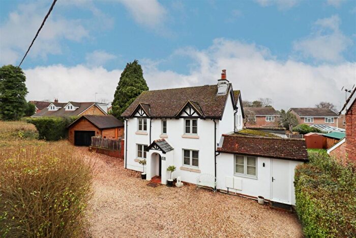 4 Bedroom Detached House For Sale In Sandy Lane, Church Crookham, Fleet, GU52