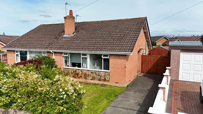 2 Bedroom Bungalow For Sale In Maes Owen, Bodelwyddan, LL18
