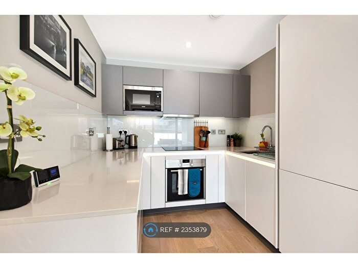 1 Bedroom Flat To Rent In West Ealing, London, W13