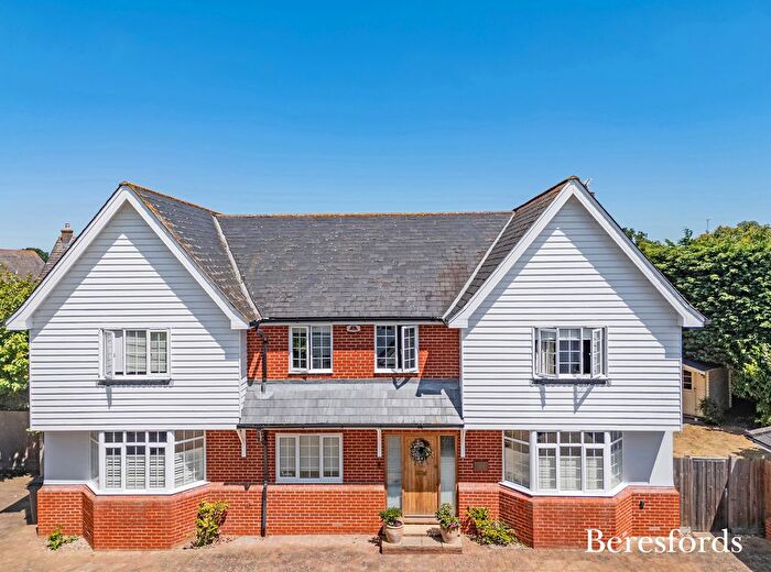 5 Bedroom Detached House For Sale In Main Road, Great Leighs, CM3