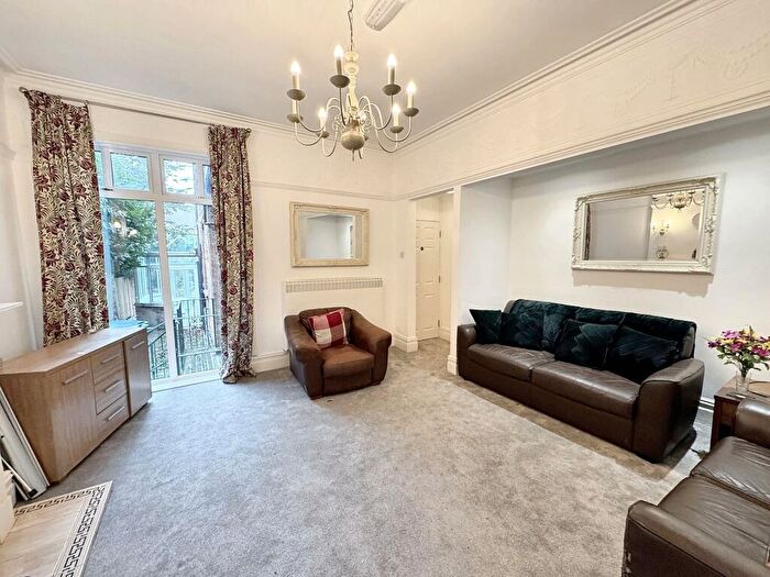 1 Bedroom House To Rent In Studio, Mount Road, Hinckley, LE10