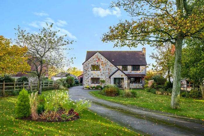 4 Bedroom Detached House For Sale In Lippetts Way, Catcott, Bridgwater, TA7