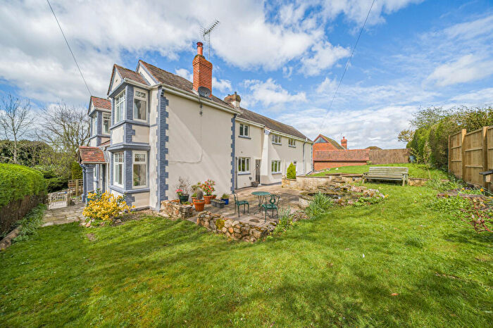 5 Bedroom Detached House For Sale In Ogbourne St George, Marlborough, SN8