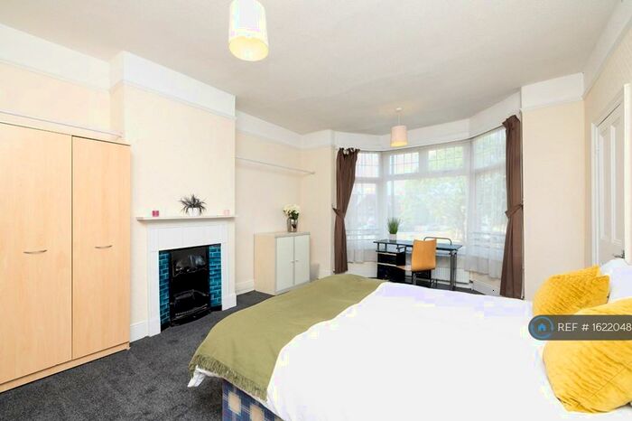 5 Bedroom Terraced House To Rent In Allesley Old Road, Coventry, CV5