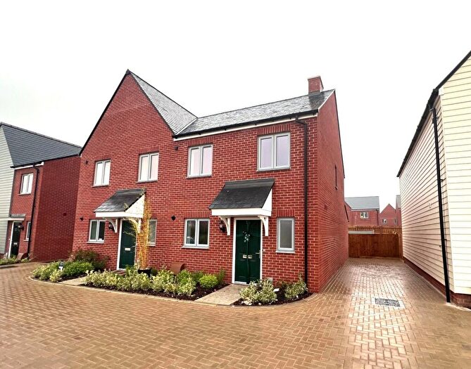 3 Bedroom Semi-Detached House To Rent In George Crowfoot Drive, Beaulieu Park, CM1