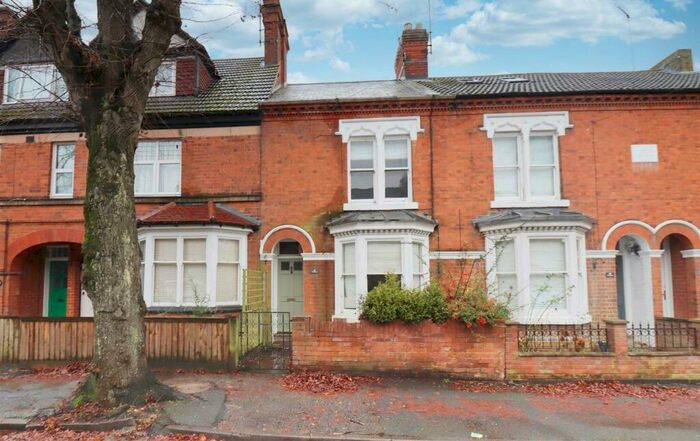 4 Bedroom Town House To Rent In The Grove, Kettering, NN15