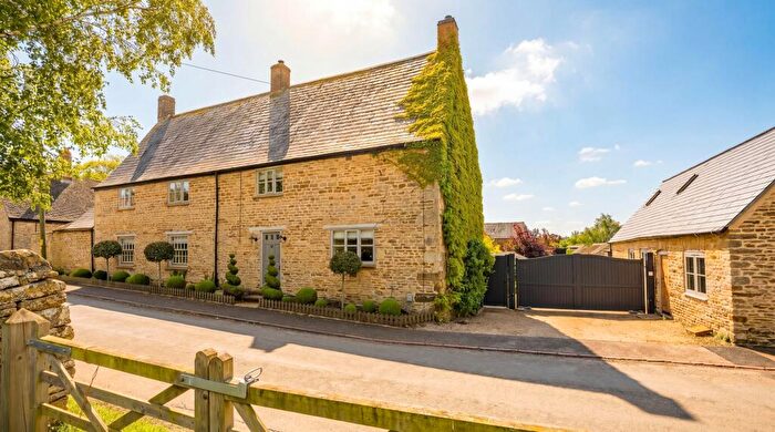 6 Bedroom Farm House For Sale In Main Street, Seaton, LE15