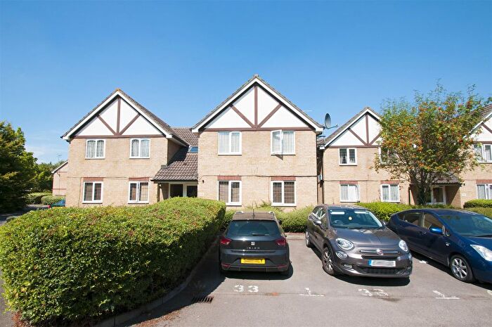 1 Bedroom Flat To Rent In Rockall Court, Slough, SL3