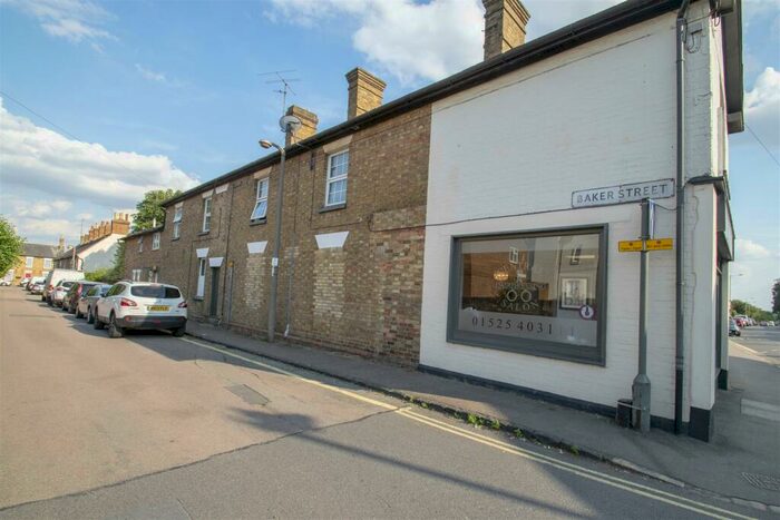 1 Bedroom Apartment To Rent In Baker Street, Ampthill, MK45