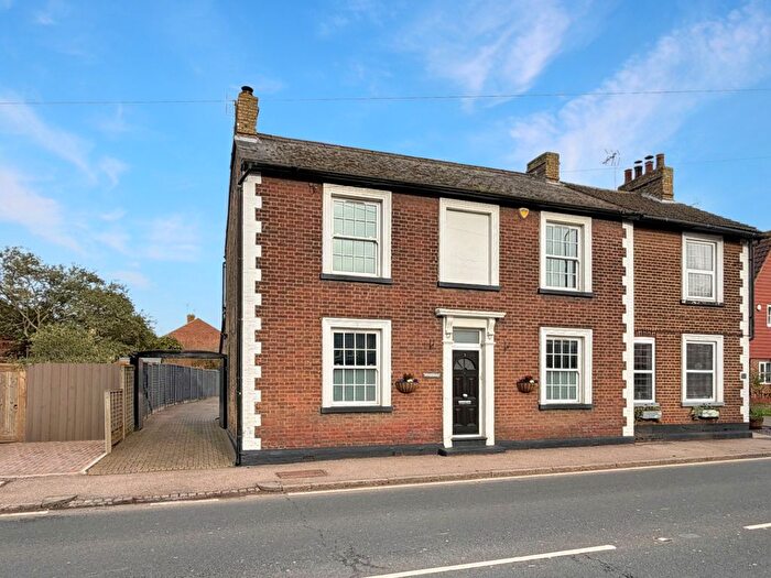 3 Bedroom Semi Detached House For Sale In Riversdale, Watling Street, Hockliffe, LU7