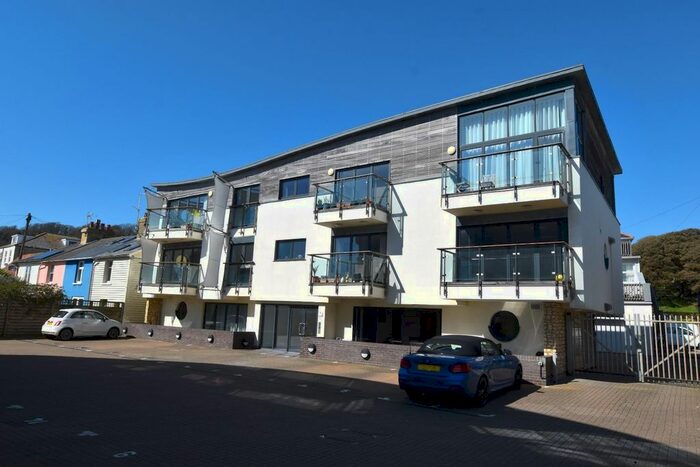 2 Bedroom Flat For Sale In Castle Road, Sandgate, Folkestone, CT20