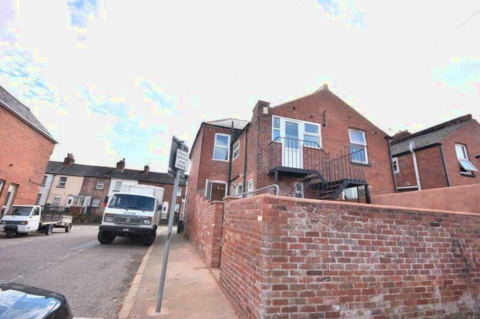 1 Bedroom Flat To Rent In East Wonford Hill, Exeter, EX1