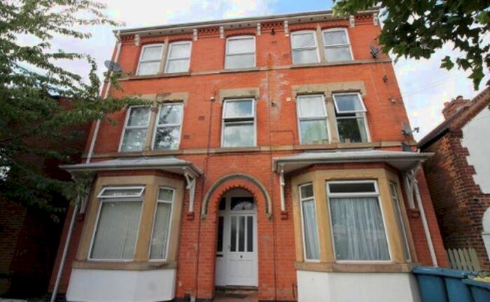 1 Bedroom Apartment To Rent In Trent Boulevard, NG2