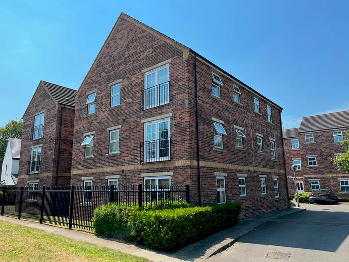 2 Bedroom Flat To Rent In Meadow Croft, Wakefield, WF2