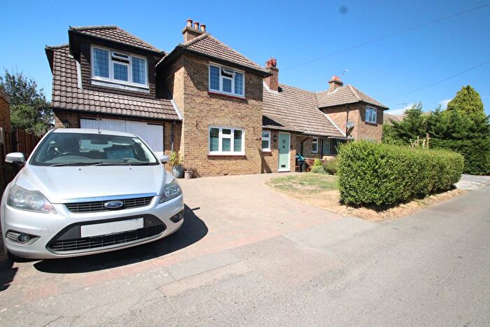 4 Bedroom Semi Detached House For Sale In Beldam Haw, Halstead, TN14