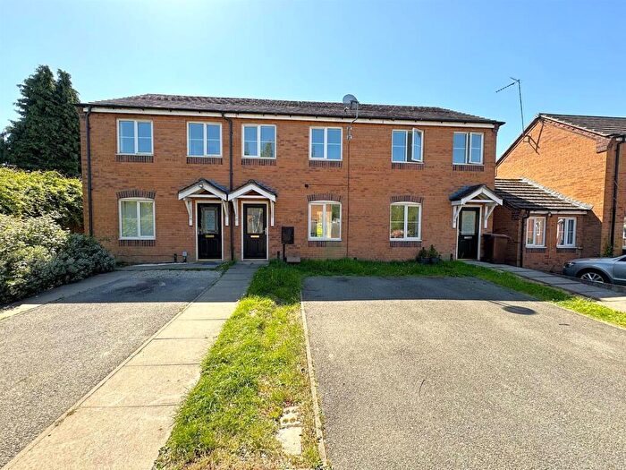 3 Bedroom Terraced House To Rent In Lowry Close, Corby, NN18