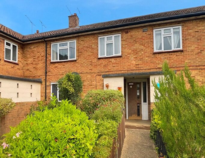 1 Bedroom Flat For Sale In Trinity Road, Ware, Hertfordshire, SG12