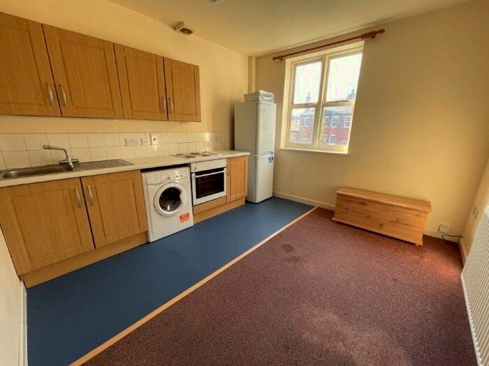 1 Bedroom Flat To Rent In St. Albans Road, Leicester LE2