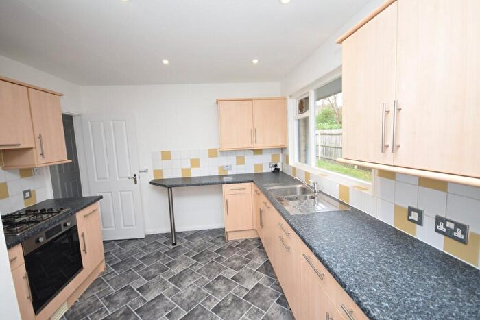 3 Bedroom Detached Bungalow For Sale In Ford Lane, Farnham, Surrey, GU10