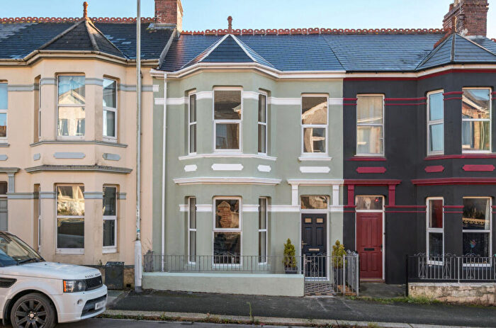 5 Bedroom Terraced House For Sale In Beaumont Road, Plymouth, Devon, PL4