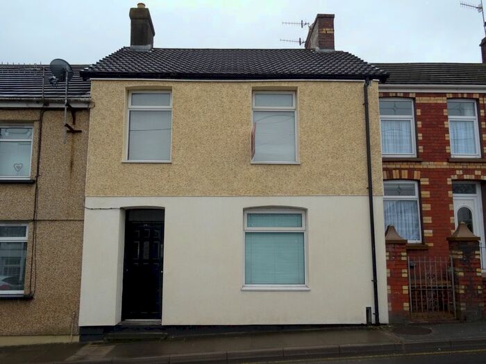 3 Bedroom End Of Terrace House To Rent In High Street, Cefn Coed, Merthyr Tydfil CF48