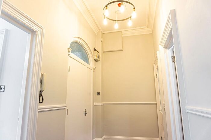 1 Bedroom Flat To Rent In Kenwood Park Road, Sheffield, S7