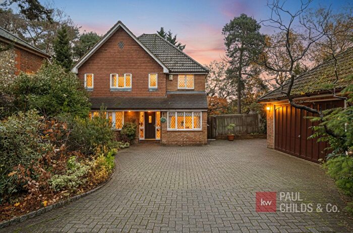 4 Bedroom Detached House For Sale In Butler Road, Bagshot, GU19