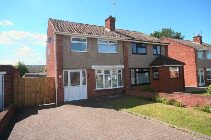 3 Bedroom Semi-Detached House To Rent In Trimdon Avenue, Acklam, Middlesbrough, TS5