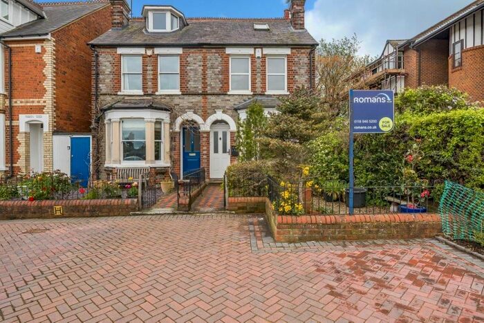 2 Bedroom Terraced House To Rent In Thames Side, Reading, RG1