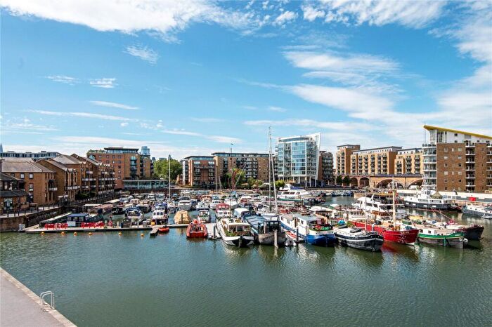 2 Bedroom Apartment For Sale In Limehouse Basin, E14