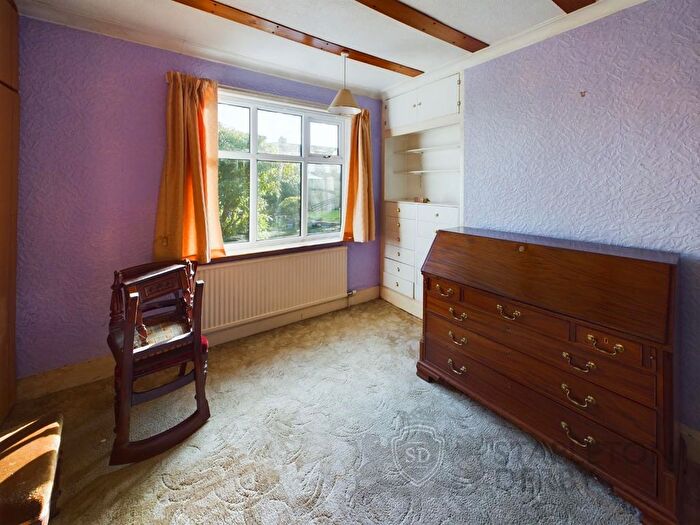 2 Bedroom Detached Bungalow For Sale In Vining Road, Prescot, L35