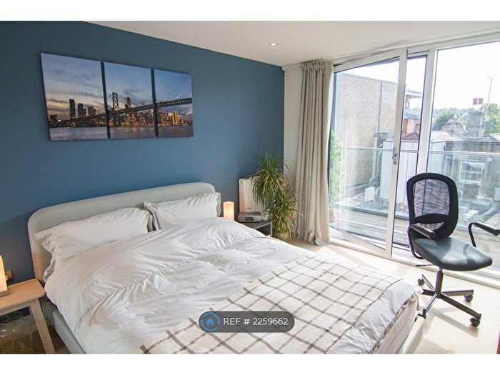 1 Bedroom Flat To Rent In Torrent Lodge, London, SE10