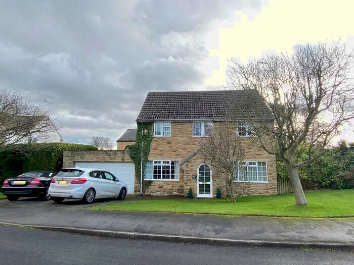 4 Bedroom Detached House For Sale In Lea Croft, Clifford, Wetherby, LS23
