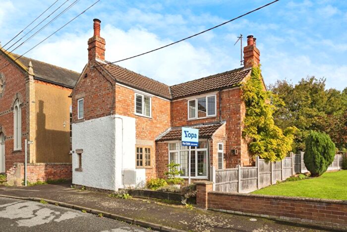 3 Bedroom Cottage For Sale In North Street, Sleaford, NG34