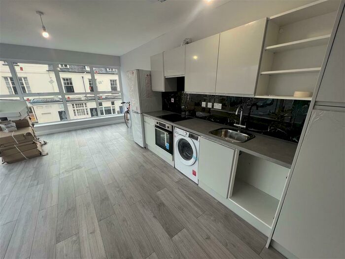 2 Bedroom Apartment To Rent In Station Street, Burton On Trent, DE14