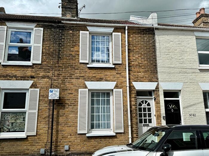 2 Bedroom Terraced House For Sale In Princes Street, Deal, Kent, CT14